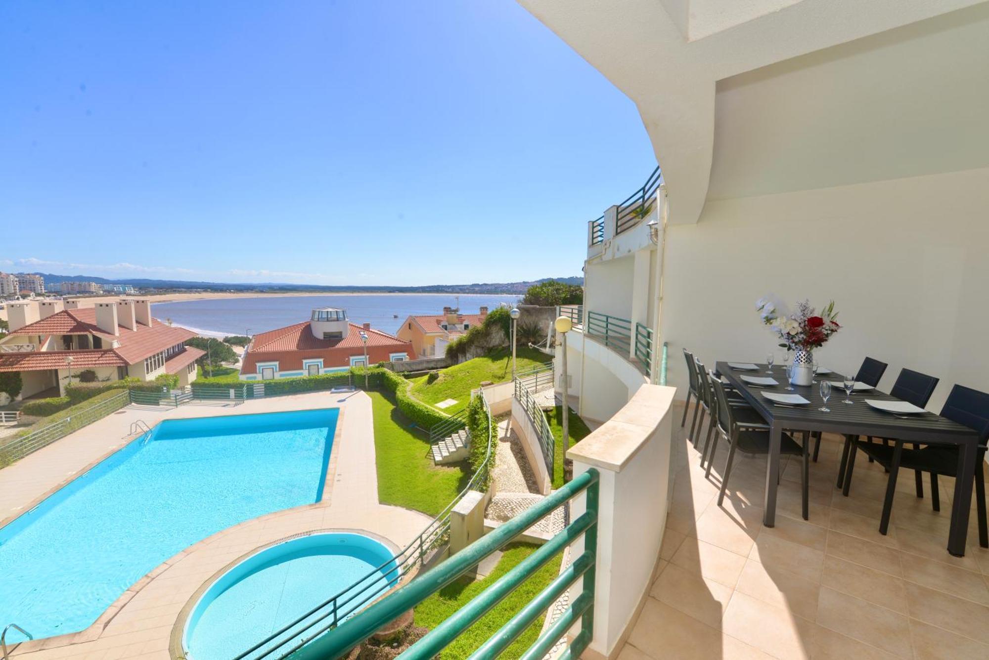 Bay Apartment Sao Martinho do Porto Ngoại thất bức ảnh