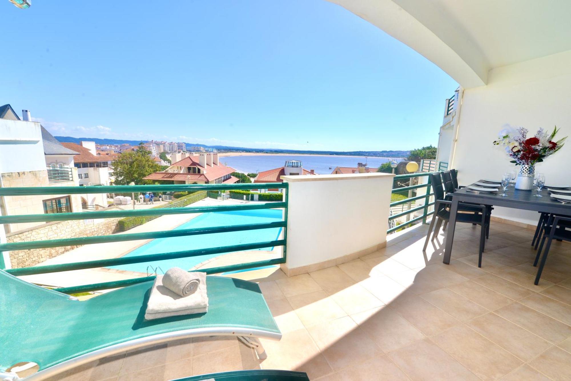 Bay Apartment Sao Martinho do Porto Ngoại thất bức ảnh